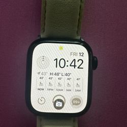 Apple Watch 7 (41mm)