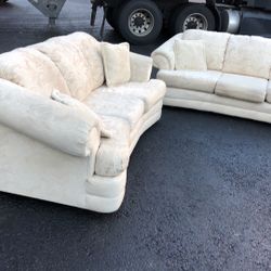 Very Strong Good Condition Living Room Set 