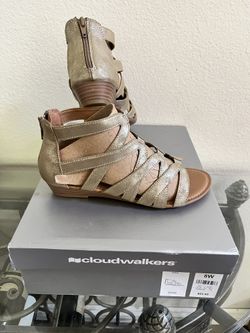 Size 8w Cloudwalker Sandals - Gold
