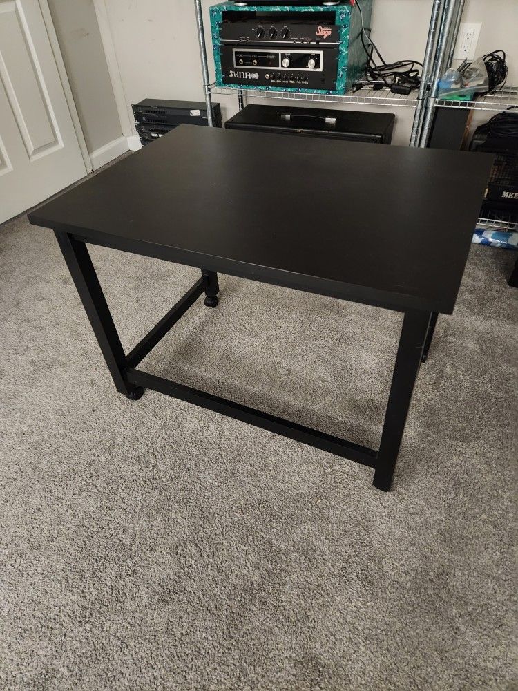 Rolling Table/desk