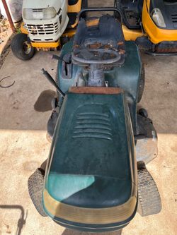 Craftsman riding mower needs work