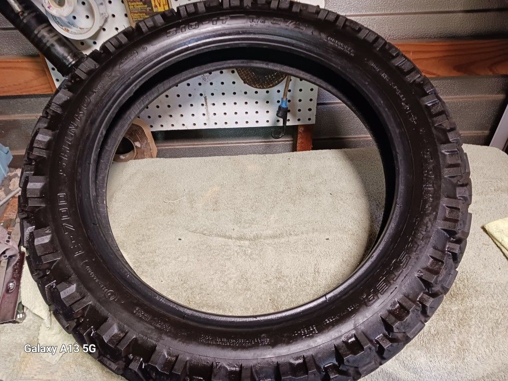 Motorcycle Tire