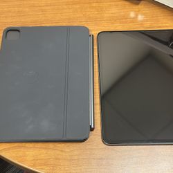 Apple iPad Pro + Magic Keyboard + Pencil Pro (Bundle) — $1200 (Firm)