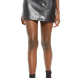 Blanknyc Women’s Faux Leather Mini Skirt