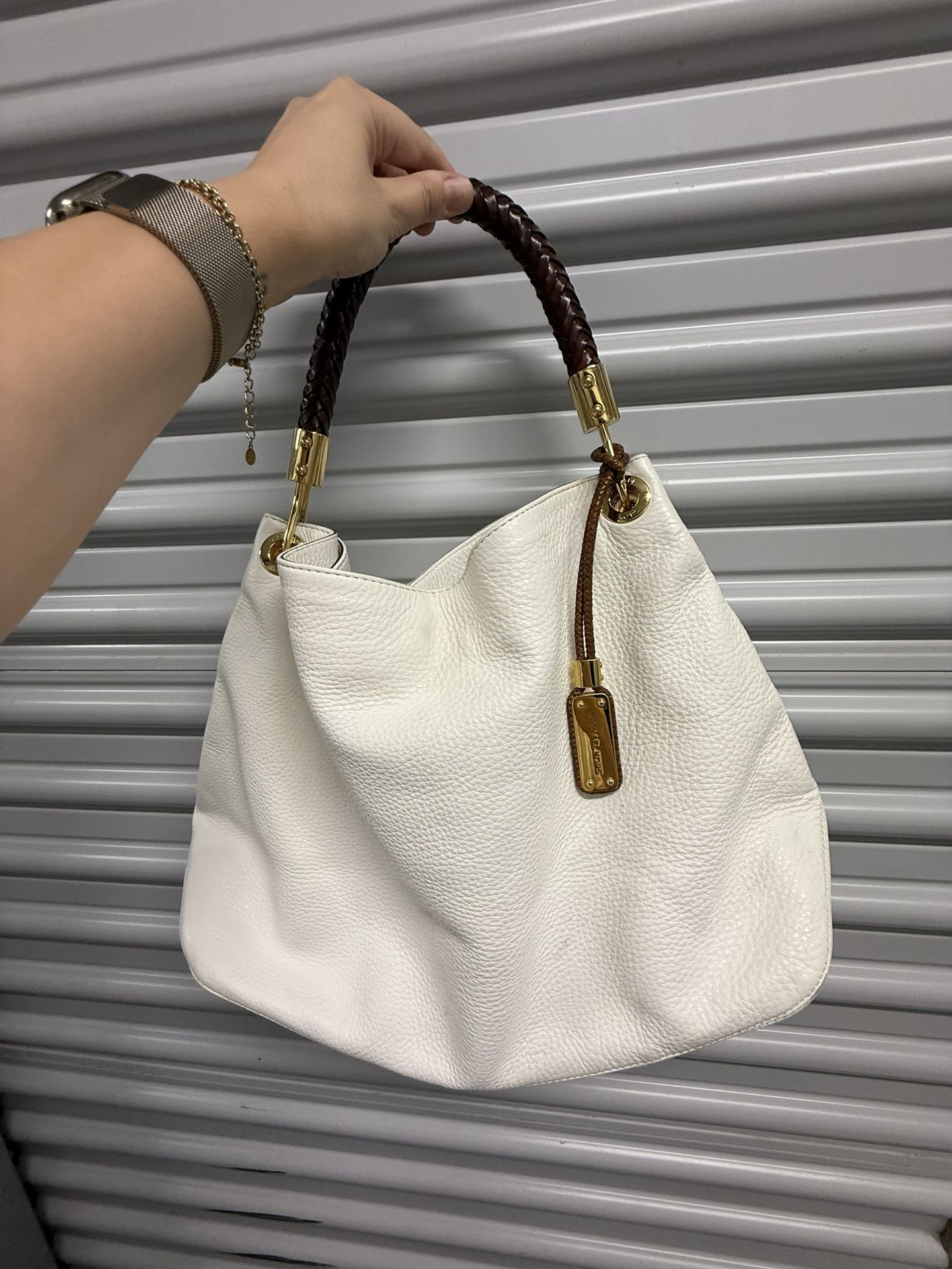Elegant White Leather Hobo Bag By Michael Kors