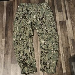 Baggy Camo Cargo Pants