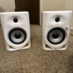 Pioneer DJ Active Monitor Speakers
