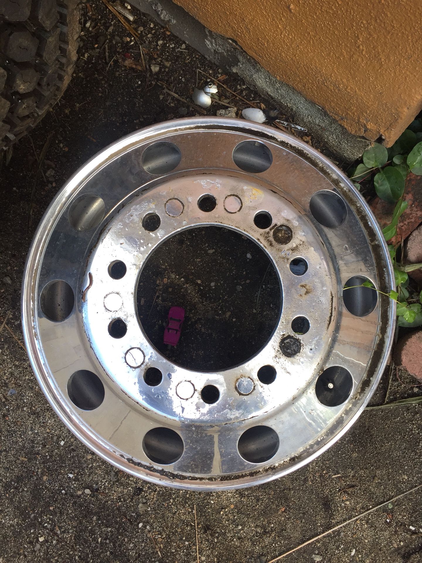 Alcoa aluminum wheel / rim 22.5 inch