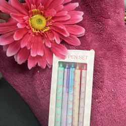 OCS GEL PENS W/PINK BOWS NWT