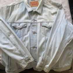 Levi’s Denim Jacket 