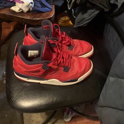 Air Jordan 4 FIBA