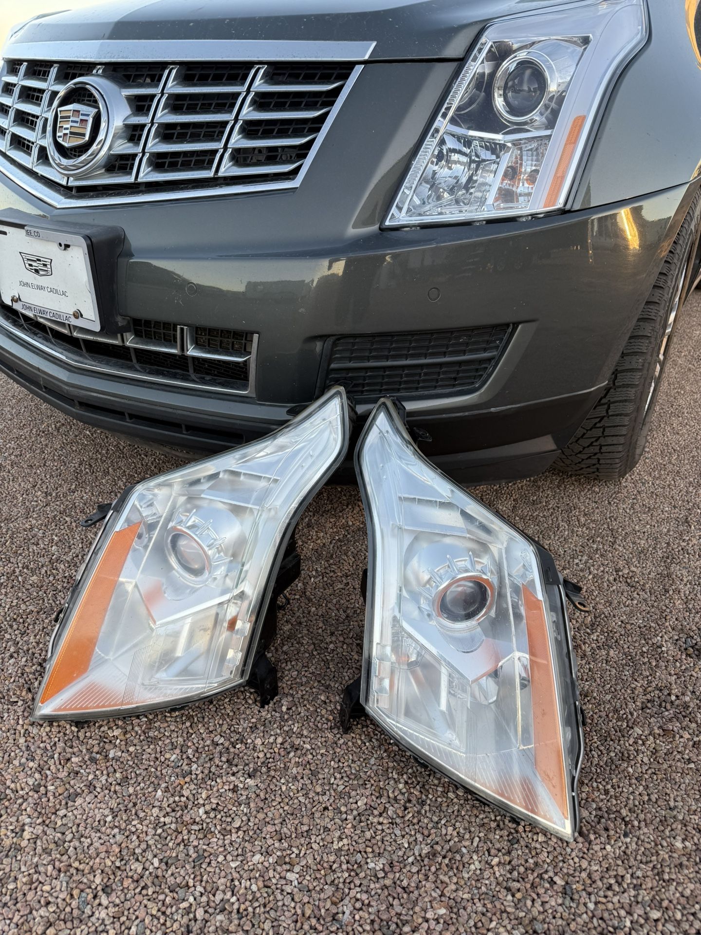 2013 Cadillac SRX Factory Headlights