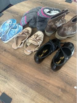 Toddler Girls Shoe Lot Sizes 8–10 – Boots, Tap Shoes, GAP & Havaianas