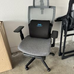 Autonomous Ergonomic Chair