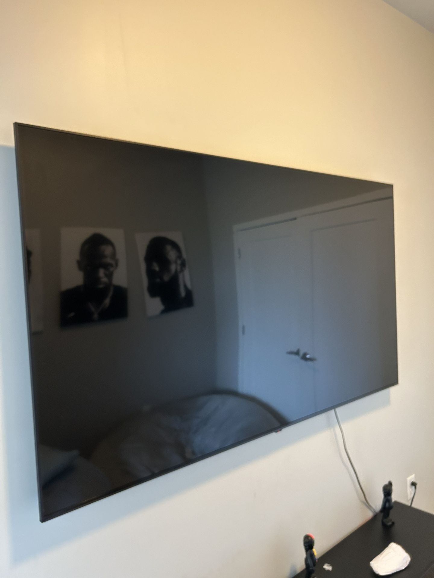 APARTMENT SALE!
