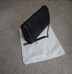 Black Women's shoulder bag Jumbo 30cm Cowhide Leather  With Black Strap Amazing Quality