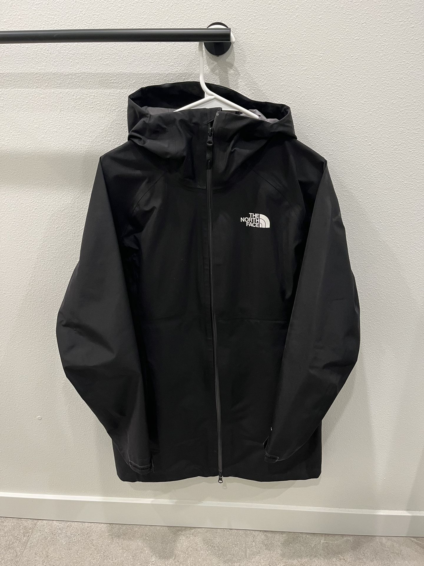 The North Face Dryzzle Futurelight Parka - Women’s Medium