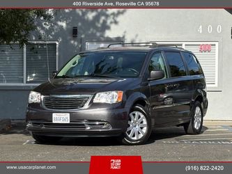 2015 Chrysler Town & Country