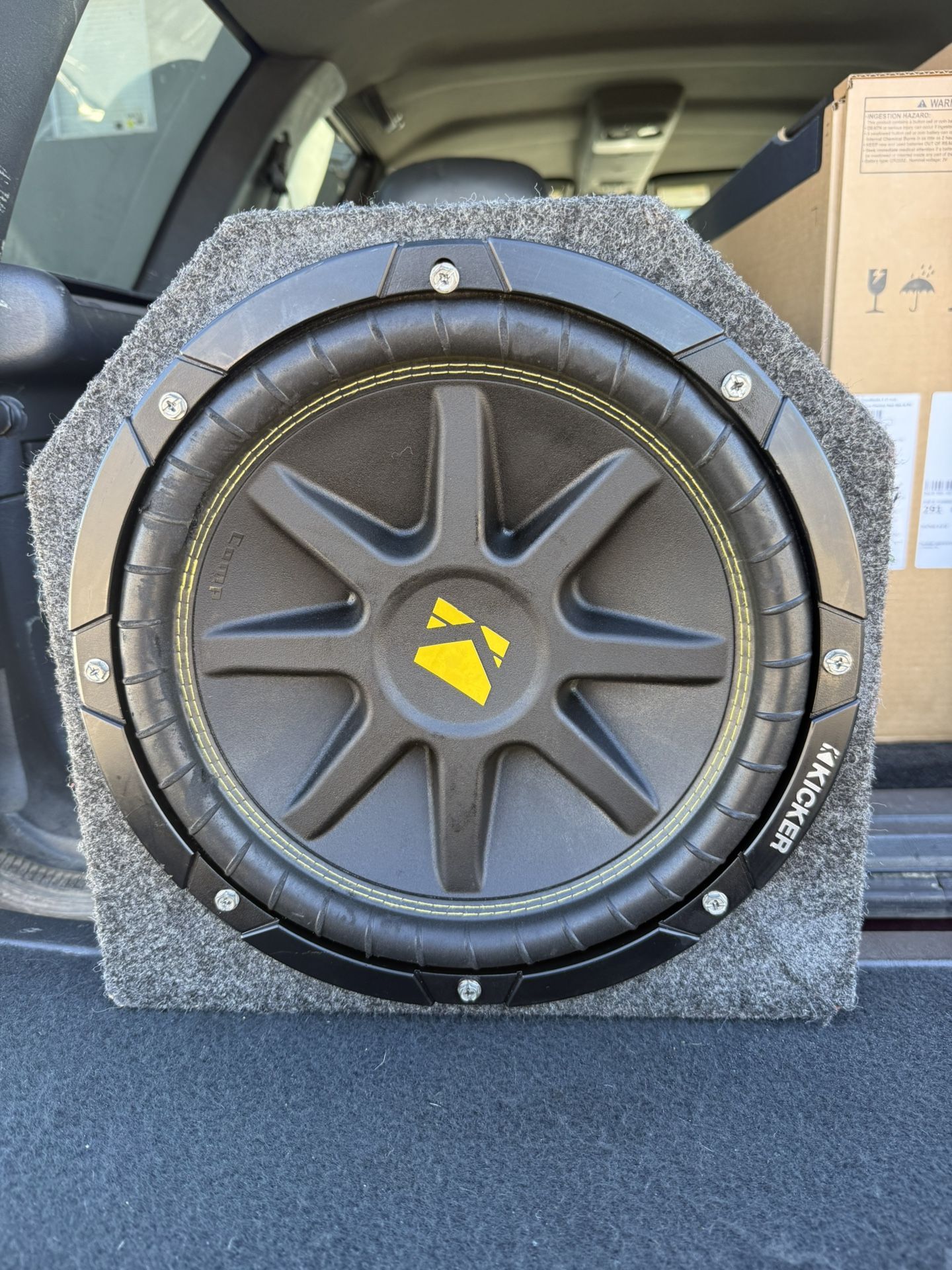 12” Comp Kicker Subwoofer And Box
