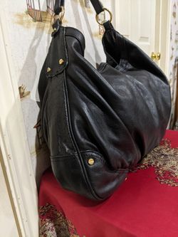 SABINA NEW YORK  BLACK  LEATHER  SHOULDER  BAG  HANDBAG  PURSE. 