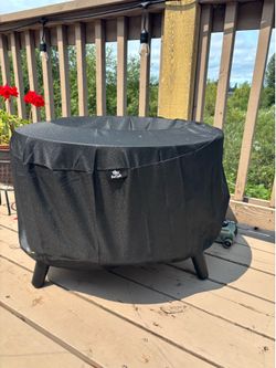 Outdoor Pellet/wood fire pit.