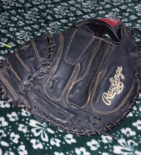 Rawlings Right-handed Catchers Glove 