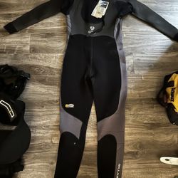 Billabong Surfing Wetsuit