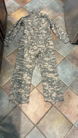 MILITARY MECHANIC COVERALLS UCP TYPE III (MEDIUM) ACU DIGITAL