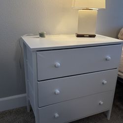 Bed Side Dresser 