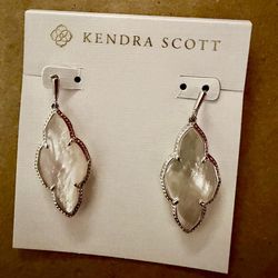 Kendra Scott Earrings - New With Tags