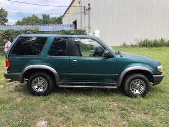 1999 Ford Explorer $1999