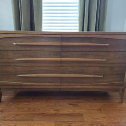 Kroehler MCM Lowboy Dresser