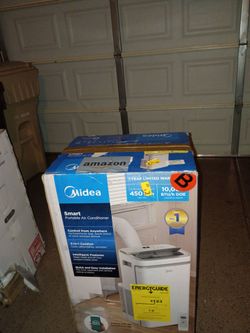 M i d e a portable SMART Air Conditioner unit new in box priced to sell