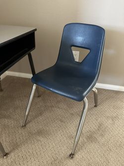 Student Chair (Elementary Age)