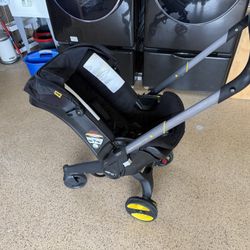 Doona Infant Car Seat & Stroller Combo
