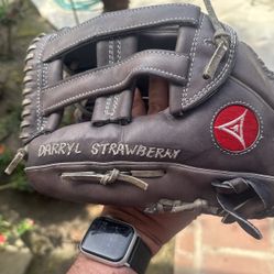 Regent Pro Issue Baseball Glove Darryl Strawberry 