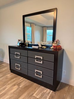 FREE Dresser with Large Mirror