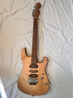 2016 Charvel Guthrie Govan USA Signature