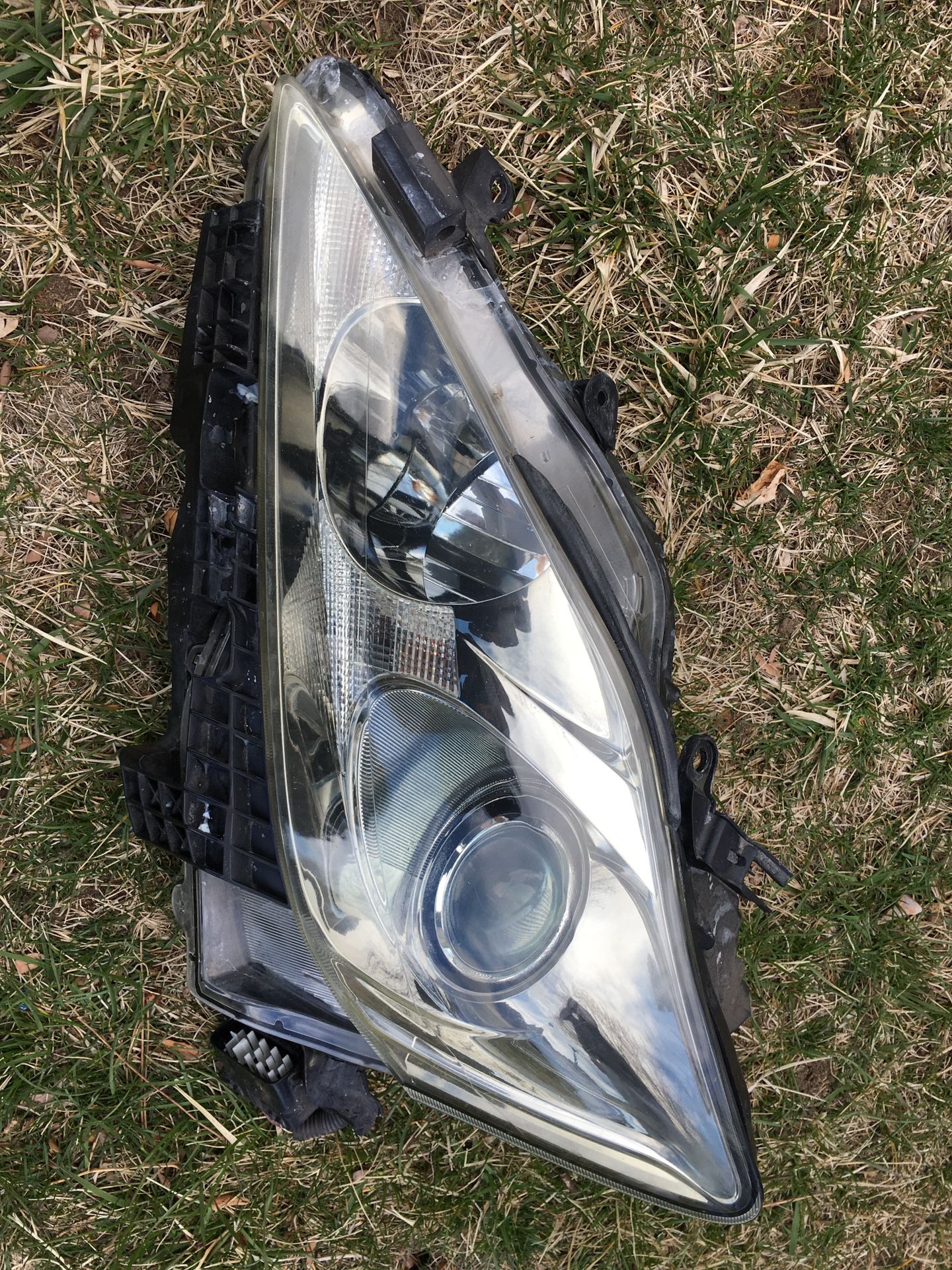 Lexus IS headlights 2006-2009