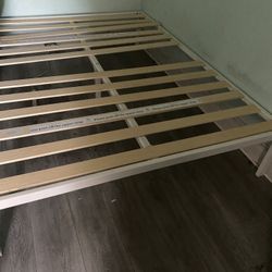 Queen Bed Frame 