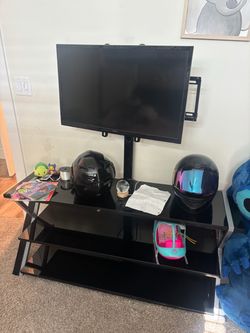 Universal TV Stand – Very Stable & Sturdy!