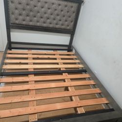 bed frame 