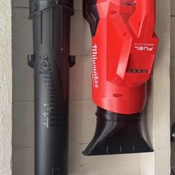 Milwaukee Leaf Blower, M18, Dual Battery, 2824-20