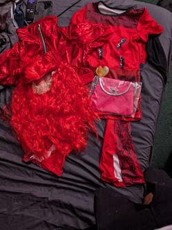 Descendants Rise of the Red Costume