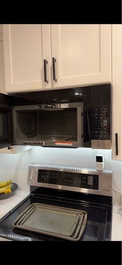 LG Microwave