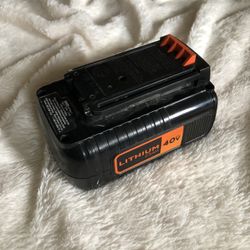 Black and Decker lithium 2.5AH 40v battery
