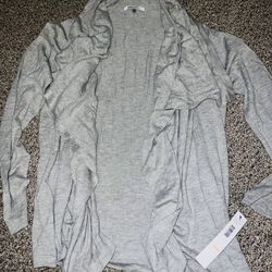 NWT DKNYC SZ SM/Med.  Gray Cardigan Sweater Soft And Cute READ BELOW