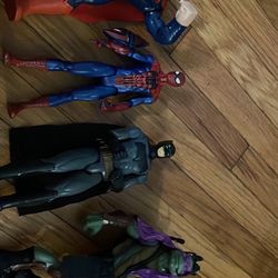 Superhero Figures 