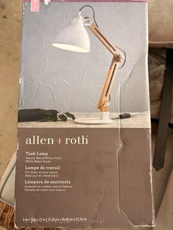 Allen + Roth Task Lamp Natural Wood White