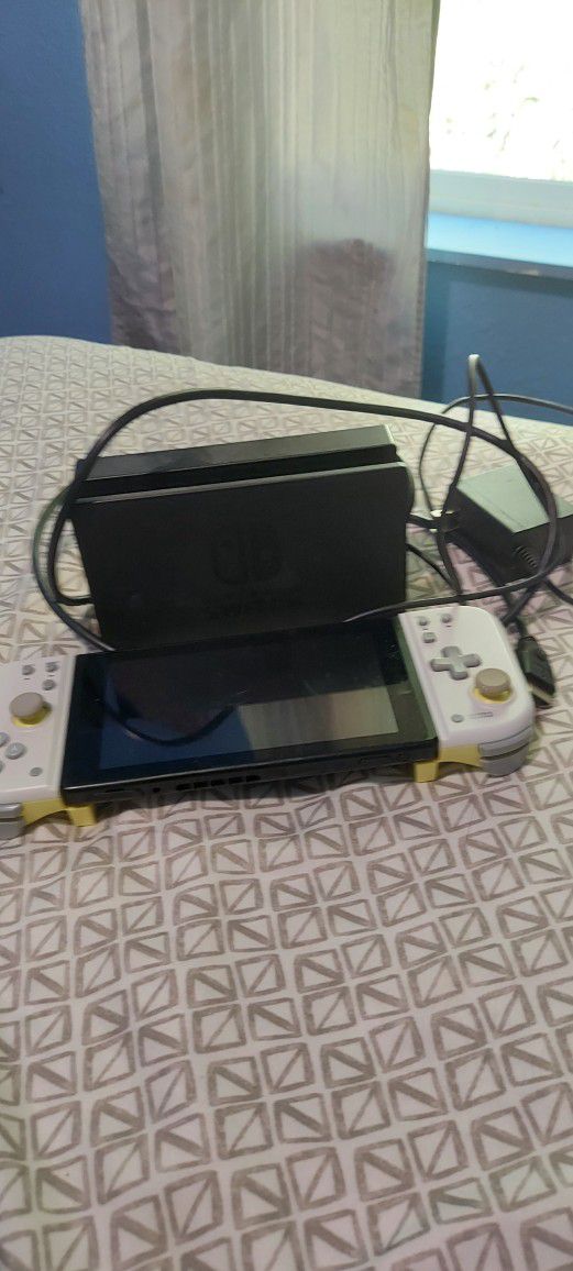 Nintendo Switch Console Version